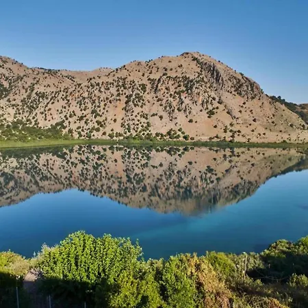 Terrace & Tranquility Casa de Férias